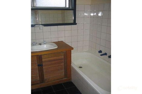 Property photo of 4 Stella Drive Thomastown VIC 3074