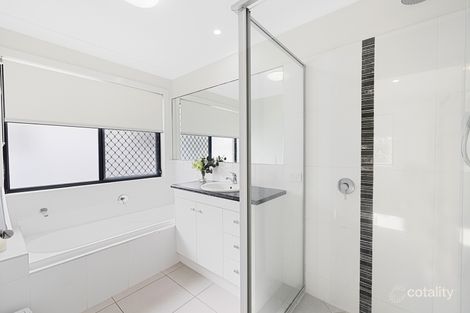 Property photo of 2/8 Sandalwood Street Thornlands QLD 4164