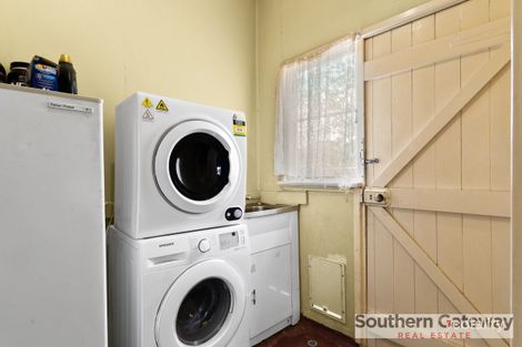 Property photo of 68 Crabtree Way Medina WA 6167