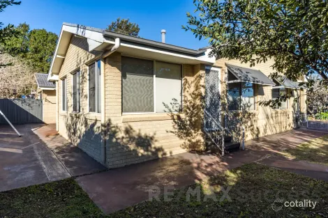 1/70 Hursley Rd, Newtown, QLD 4350