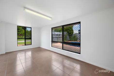 Property photo of 14 Biglow Court Douglas QLD 4814