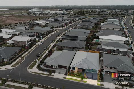 Property photo of 32 Webber Loop Oran Park NSW 2570