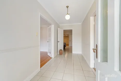 Property photo of 6 Moth Court Ocean Reef WA 6027