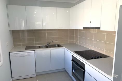 Property photo of 10 Raht Place Doonside NSW 2767