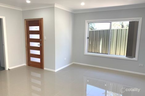 Property photo of 10 Raht Place Doonside NSW 2767