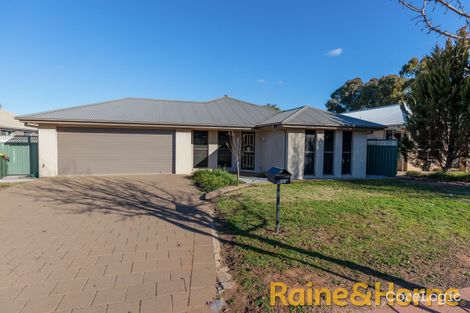 Property photo of 24 Lansdowne Drive Dubbo NSW 2830