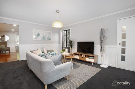 Property photo of 1 Primrose Court Gowanbrae VIC 3043