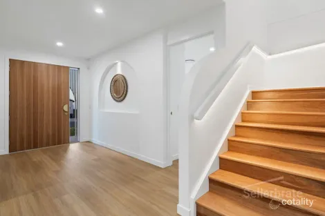 Property photo of 36 Panorama Place Bahrs Scrub QLD 4207