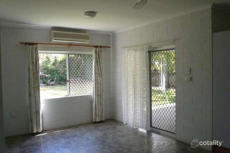 Property photo of 9 Bounty Close Bentley Park QLD 4869