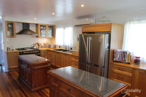 Property photo of 34 Lennon Lane North Ipswich QLD 4305