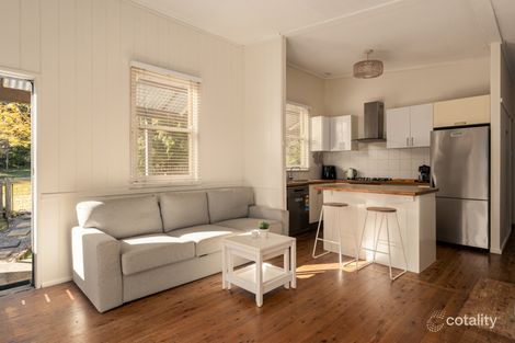 Property photo of 92 Clear View Parade Hazelbrook NSW 2779