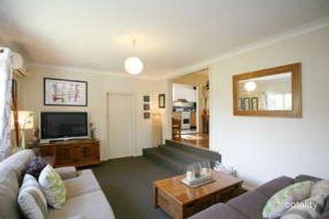 Property photo of 43 The Avenue Warrimoo NSW 2774