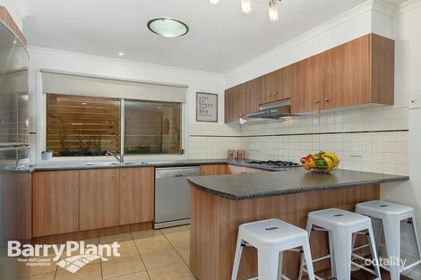 Property photo of 14 Tamborine Way Caroline Springs VIC 3023