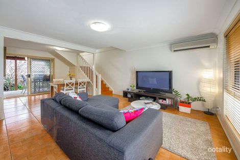 2/40 Glenalva Tce, Enoggera, QLD 4051
