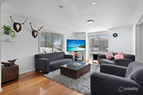 Property photo of 58 Lindeman Crescent Green Valley NSW 2168