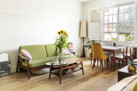 Property photo of 51/2-4 Greenknowe Avenue Elizabeth Bay NSW 2011
