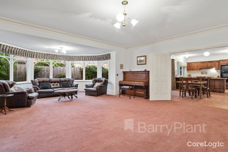 Property photo of 15 Monastery Close Wantirna South VIC 3152