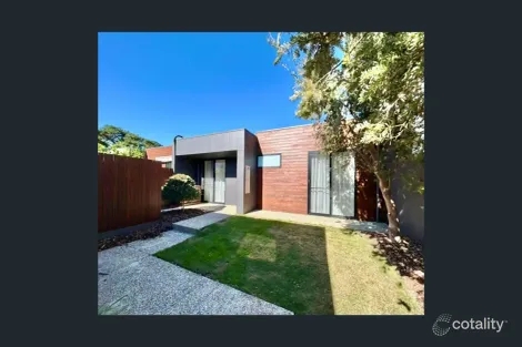 3/3 Plantation Dr, Connewarre, VIC 3227