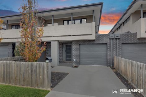 Property photo of 12 Mingay Close Truganina VIC 3029