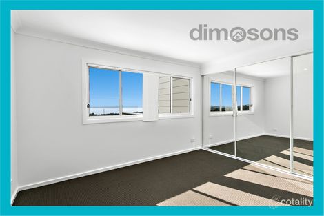 Property photo of 2/112 Wyndarra Way Koonawarra NSW 2530