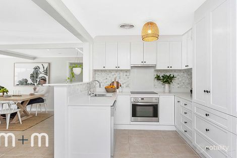 Property photo of 25 Lewis Drive Figtree NSW 2525