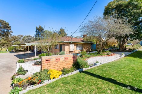 Property photo of 1/2 Fairbairn Crescent Kooringal NSW 2650