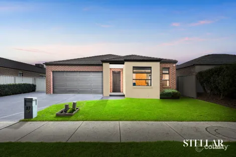Property photo of 27 Willowtree Drive Pakenham VIC 3810