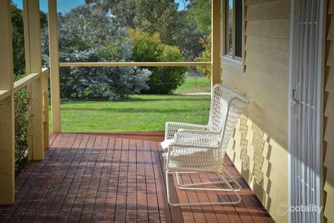 Property photo of 131 Himalaya Drive Table Top NSW 2640