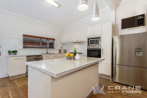 Property photo of 41 Sun Crescent Sunshine VIC 3020