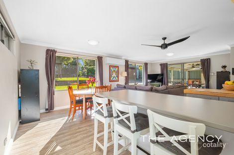 Property photo of 6 Maru Way Lesmurdie WA 6076