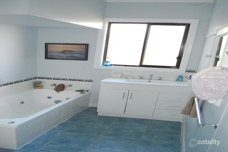 Property photo of 100 Ziegler Parade Allansford VIC 3277