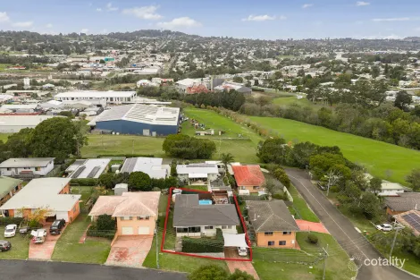 12 Greenbury St, Rockville, QLD 4350