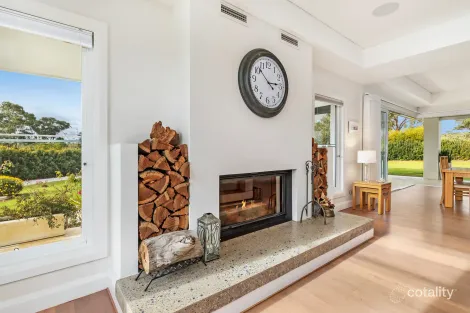 Property photo of 1 Tanilba Place Kenthurst NSW 2156