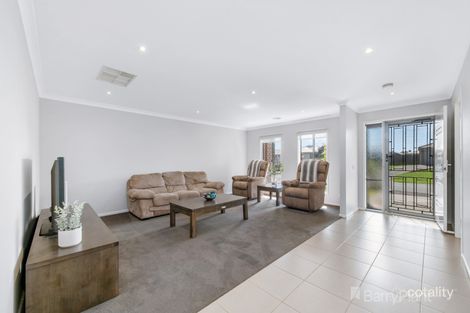 Property photo of 65 Dalray Crescent Kurunjang VIC 3337