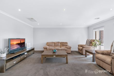 Property photo of 65 Dalray Crescent Kurunjang VIC 3337