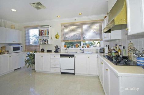 Property photo of 21 Nethercote Drive Mount Waverley VIC 3149