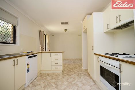 Property photo of 38 Wiltshire Crescent Wodonga VIC 3690