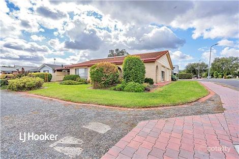 Property photo of 21 Carolyn Grove Athelstone SA 5076