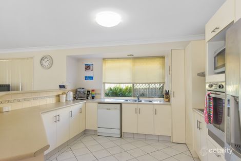 Property photo of 17 Cootharaba Drive Helensvale QLD 4212