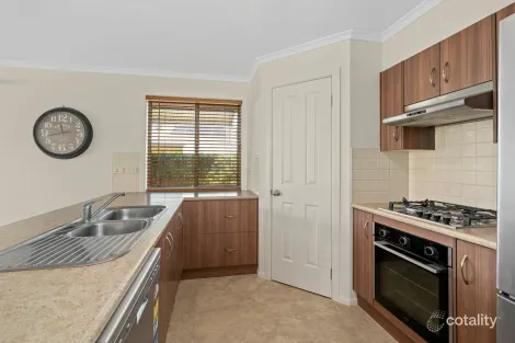 Property photo of 59 Rose Crescent McLaren Flat SA 5171