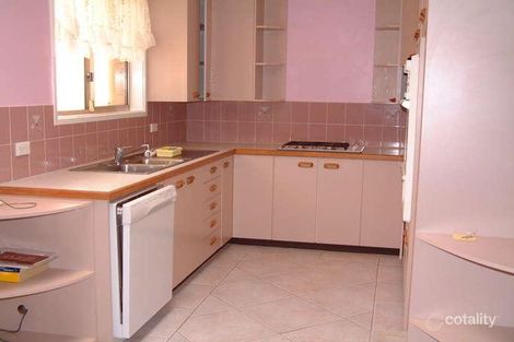 Property photo of 33 Pennington Crescent Calwell ACT 2905