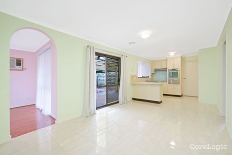 Property photo of 18 Courtenay Avenue Cranbourne North VIC 3977