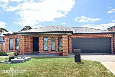 25 Tiverton Cct, Mooroolbark, VIC 3138