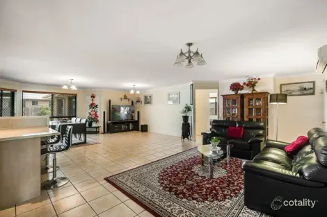 Property photo of 8 Lavarack Street Darling Heights QLD 4350