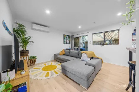 1/11 Adori St, Surfers Paradise, QLD 4217