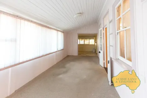 Property photo of 11 Bouverie Street Mundubbera QLD 4626