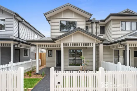11 Gooroc Walk, Eynesbury, VIC 3338