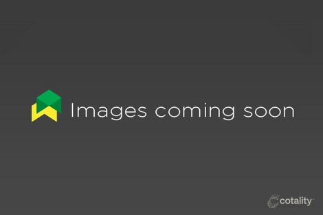 Property photo of 20 Woodruff Place Caroline Springs VIC 3023