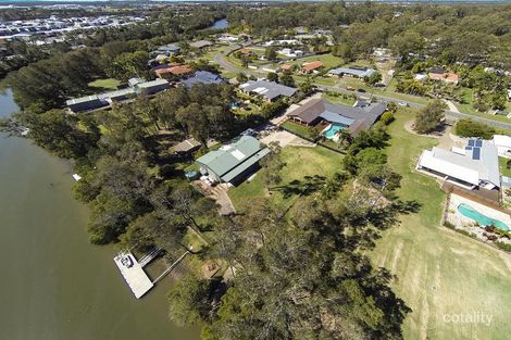 Property photo of 40 Riverdowns Crescent Helensvale QLD 4212