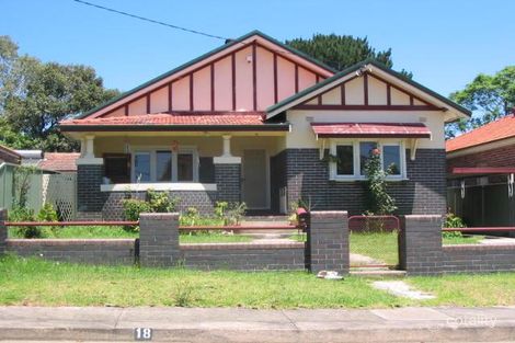 18 Barnes Ave, Earlwood, NSW 2206